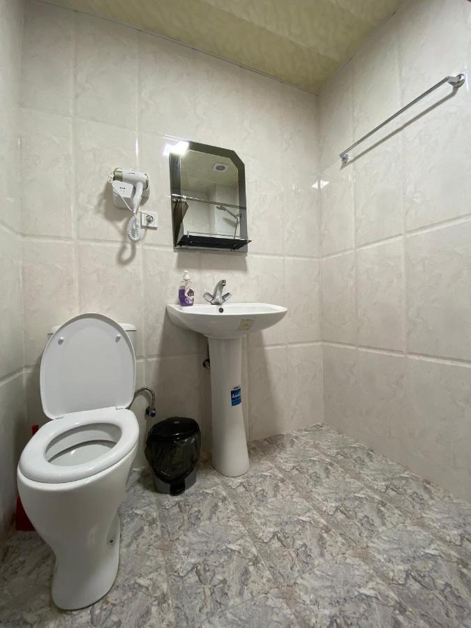 Guest House “Timote” Kutaisi Luaran gambar