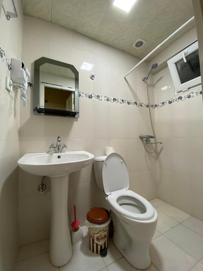 Guest House “Timote” Kutaisi Luaran gambar