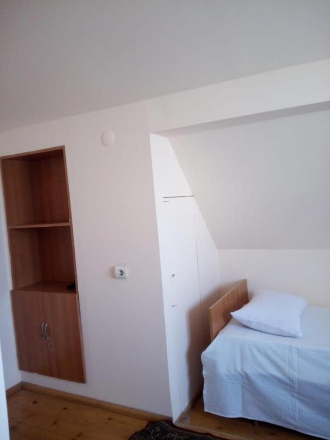 Guest House “Timote” Kutaisi Luaran gambar